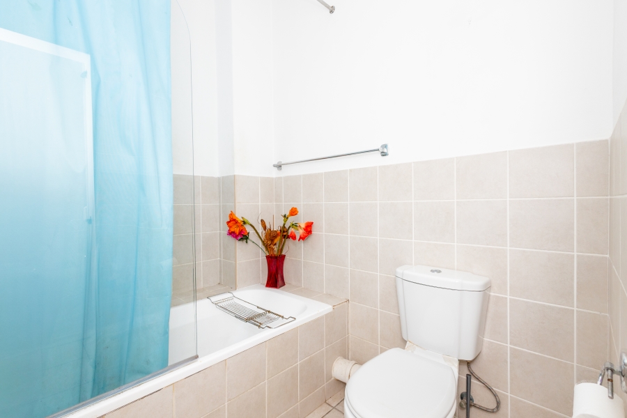 2 Bedroom Property for Sale in Uitzicht Western Cape